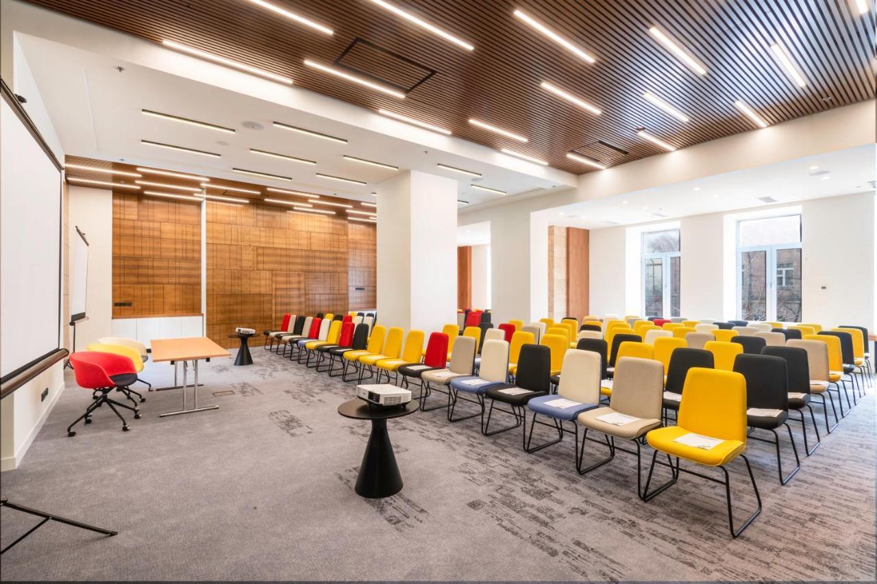 Holiday Inn Yerevan - Republic Square By Ihg Exteriér fotografie