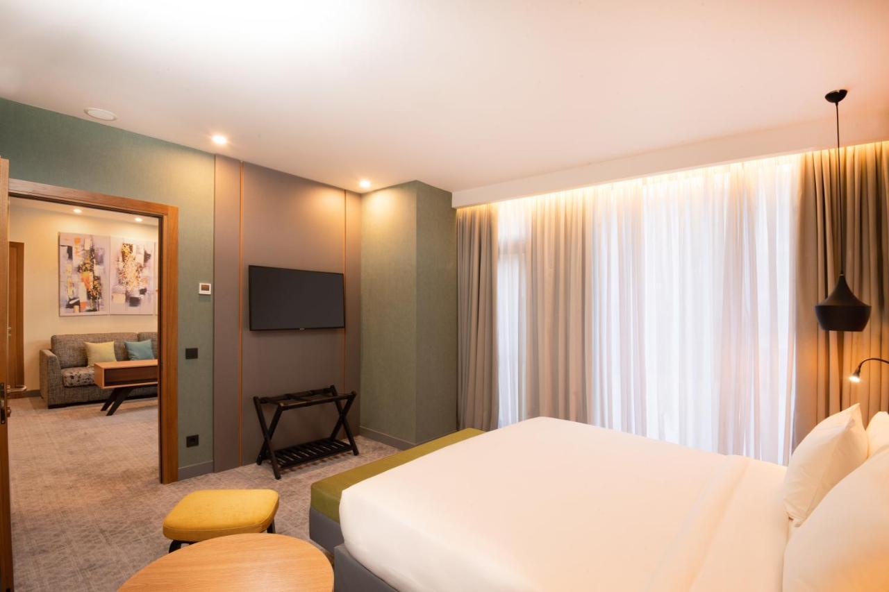 Holiday Inn Yerevan - Republic Square By Ihg Exteriér fotografie